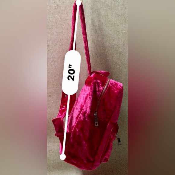 🎀Fuchsia backpack,velvet fabric. It is used, its condition is excellent.🎀#FORP - Picture 12 of 17